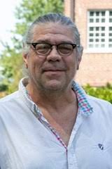 Andy Huss's Instagram, Twitter & Facebook