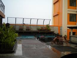Kolam Renang Hotel Pandanaran Picture Of Pandanaran Hotel Semarang Tripadvisor