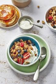 Bowl De Muesli Au Fromage Blanc En 2020 Fromage Blanc Muesli Recette Muesli