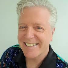 Is it just me or does anyone else think that Megan's smile is a bit fake  and she seems to be clenching her teeth alot