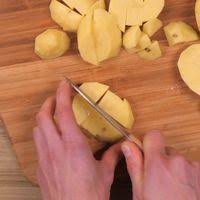 La Vraie Tartiflette Recette En 2020 Tartiflette Tartiflette Marmiton Recettes De Cuisine