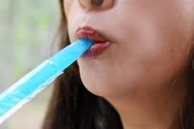 A metal tube brace—instead of a wood block—is used for the two smaller coil forms. Otter Pops Vs Freeze Pops Twitter Users Debate The Real Name Of Popular Popsicle Tubes