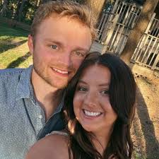 Olivia Townsend (@livkrousie)