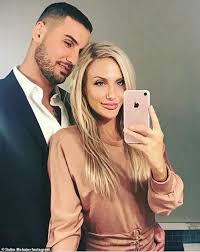 Bruce is reportedly closing in on an £8million transfer to st james' park. Boyfriend Smashed Partner S Face With Whiskey Glass And Then Tried To Wash Blood Off Her Face T Gate