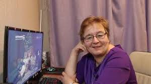 Пьяную домой (2020) клава кока. Klava Koka Pyanuyu Domoj Skachat Muzyka I Slushat