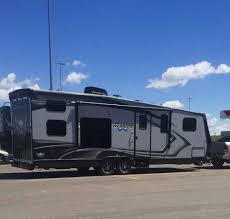 Last updated on june 1st, 2019 at 10:20 pm. 2015 Used Weekend Warrior 28w Toy Hauler In Texas Tx