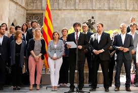 El referéndum independentista en el que el gobierno catalán lleva meses trabajando ya tiene fecha: Consulta Catalana El Referendum En Catalunya Se Celebrara El 1 De Octubre Con Esta Pregunta Quiere Que Catalunya Sea Un Estado Independiente Con Forma De Republica Publico