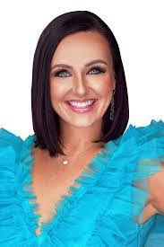 Carrie Boes's Instagram, Twitter & Facebook