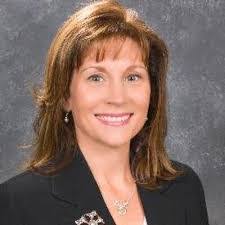 Maggie Hamm's Instagram, Twitter & Facebook