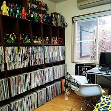 机 男の趣味部屋 フィギュア レコード イームズ などのインテリア実例 2015 04 19 11 05 31 roomclip ルームクリップ 趣味部屋 部屋 インテリア 実例