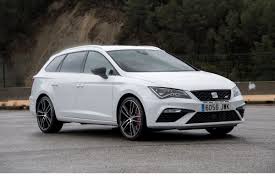 Lastly is ski hatch which i mentioned during the interior section, i first saw this notable feature in an old saab 93 (feels like an age since they were around in greater numbers) which my friend owned. Seat Leon St Cupra 300 4drive Review Hot Estate Offers Big Boot And Four Wheel Drive Evo
