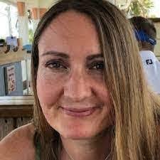 Heather Melrose's Instagram, Twitter & Facebook