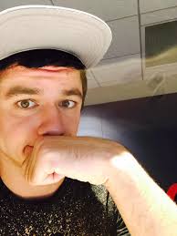 Caleb Beck (@CalebBeckIRL)