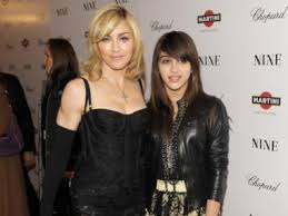 My ipod is like my best friend. Madonna S Daughter Lourdes May Attend Laguardia High School Manhattan New York Dnainfo