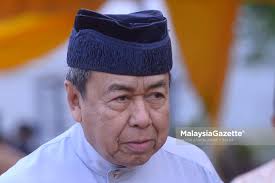 Pembaca berita rtm bernikah dengan sultan selangor [2 s. Sultan Selangor Archives Malaysiagazette