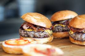 Hamburger day, cheeseburger day, double cheeseburger day, the list goes on. National Cheeseburger Day In Usa In 2021 There Is A Day For That