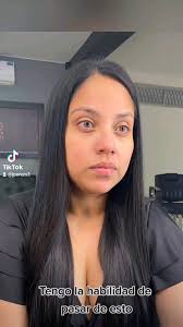 Por aquí les dejo uno de los maquillajes que no había subido,  @mariansita_88 es beeellaa pero quedó DIOSAAA 💅🏼 se puso en mis manos y  nos encantooo., Para turnos de maquillaje escribeme al imbox ✨