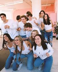The Hype House La In 2020 American Girl Friend Photoshoot Celebs