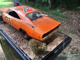 Dukes Of Hazard General Lee Model Built Diorama 1 24 Scale 1969 Dodge Charger Ebay 1969 Dodge Charger Dukes Of Hazard Diecast Cars Display