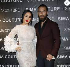Plusieurs comptes instagram démontrent que la jolie brune a été mariée entre 2013 et 2018. Milla Jasmine Defile De Mode En Amoureux Avec Son Mari Purepeople