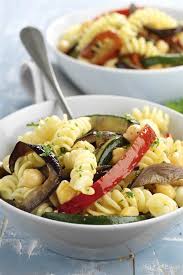 Seguir un régimen de comidas repetitivo puede aburrirte y hacer que caigas en ciertas tentaciones más rápido. Recetas Para Comer Pasta Sin Engordar