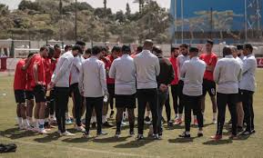 ، فقد تلقى المارد الأحمرأخبارا أخرى سارة بجاهزية نجمي الفريق حمدي فتحي وعلى. ØªÙ‚Ø§Ø±ÙŠØ± Ù…Ø¹Ù„ÙˆÙ„ ÙŠÙˆØ¬Ù‡ ØµÙØ¹Ø© Ø¬Ø¯ÙŠØ¯Ø© Ù„Ø·Ø¨ÙŠØ¨ Ø§Ù„Ø£Ù‡Ù„ÙŠ Ø­Ø±Øµ Ø§ Ø¹Ù„Ù‰ Ø§Ù„Ø¹ÙˆØ¯Ø© Ù‚Ø¨Ù„ Ù…ÙˆØ§Ø¬Ù‡Ø© Ø§Ù„Ø²Ù…Ø§Ù„Ùƒ ÙƒÙˆØ±Ø©Ù¡Ù¡