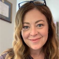 Amber Oosting's Instagram, Twitter & Facebook