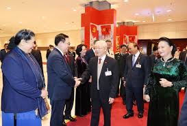 Đại biểu dự đại hội gồm các ủy viên ban chấp hành trung ương triệu tập đại hội và đại biểu do đại hội. W8jlm4mu 7lbvm