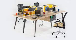 ofis mobilyalari panosundaki pin