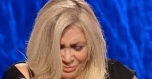 Just a few hours ago, the presenter in the episode of domenica in on october 18 had sent a special greeting to the actor, because he was not well. Mara Venier News Il Fatto Quotidiano