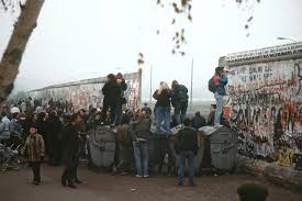 (thomas kienzle/ap) this article was originally published in u.s. Berlin Wall Definition Length Facts Britannica