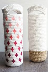 This drawstring gift bag is perfect for giving gifts of candy and other small gifts during the holidays. Wine Gift Bag Jute And Cotton Gift Bag Crochet Pattern Jakigu Com