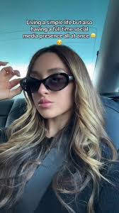 Bobbi Huffman's Instagram, Twitter & Facebook