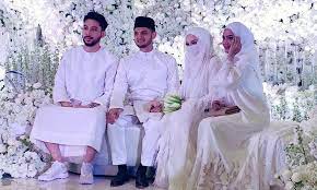 I'm very proud of you father, even though you are not around with us today. Ayah Kandung Tan Sri Mohd Noor Ayah Neelofa