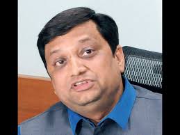 Should V-C deliver talk organised by RSS wing? Himanshu Pandya's talk at  Bharatiya Vichar Manch sparks row