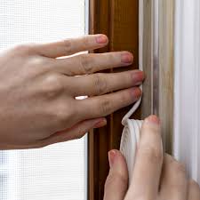 Maybe you would like to learn more about one of these? Duck Brand White Rubber Rope Caulk For Windows And Doors 0 125 In X 35 Ft Walmart Com Walmart Com