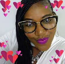 Mia Lowery's Instagram, Twitter & Facebook