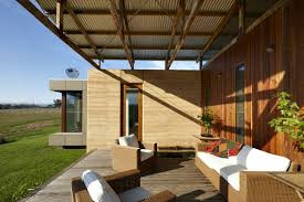 Rammed Earth Glenhope House Is A Sustainable Vacation Retreat Outside Of Melbourne Earth Homes Rammed Earth Homes Rammed Earth