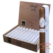 The davidoff cigarette brand has been owned by imperial brands after purchasing it in 2006. Davidoff Classic No 2 Tubos Cigars 20ct Box Corona Cigar Co