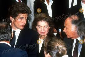 Portrays the life of the former first lady of the united states, jacqueline kennedy in the aftermath of the assassination of her husband, president john fitzgerald kennedy, as she becomes jackie o. Photos And Pictures Jfk Jackieo1021 Jpg 1990 File Photo New York Ny Jfk Jr Jackie Onassis Photo By Adam Scull Photolink Net