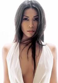 Anggun for France!