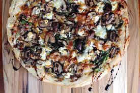 Balsamic Mushroom Goat Cheese Pizza With Spinach Recipe Goat Cheese Pizza Balsamic Mushrooms Mushroom Pizza Recipes