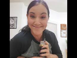 Everra cordless airbrush system. So Easy! I'll show you how I do my makeup  with it.