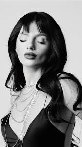 soft touch of silver., muse @flaviarusu_ , 📷 @adibulboaca , #ArielSilver