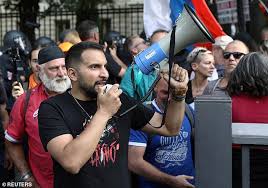 Von den hooligans gegen satzbau genarrt: 70 Artworks Are Damaged In Mysterious Hushed Up Attack At German Museum Internewscast