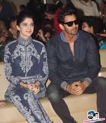 Sanam Teri Kasam Cast At Met College Harshvardhan Rane And Mawra Hocane Picture 330356 Sanam Teri Kasam Bollywood Couples Indian Celebrities