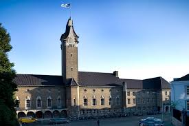 Students and staff choose maastricht for its pioneering character. Maastricht University Ranking Courses Fees Admissions Scholarships