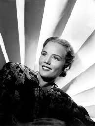 Frances Farmer C 1937 Photo Allposters Com Frances Farmer Farmer Photo