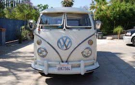 This Is My Dream Car Painted Tardis Blue Though Vw Bus 1967 Vw 13 Window Deluxe Bus California Vwcalifornia New Luxury Cars Dream Cars Volkswagen