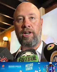 🇧🇴ZAGO: "ME GUSTA CUANDO MIRAN A BOLIVIA DE ARRIBA HACIA ABAJO"🇧🇴 "Los  errores individuales y colectivos intentamos corregirlos, me gusta cuando  miran a Bolivia de arriba hacia abajo y fue lo que